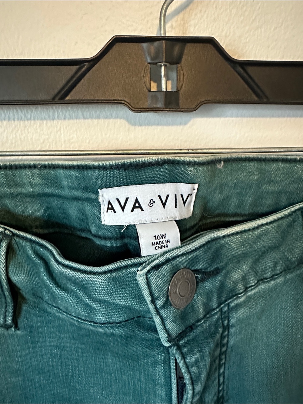 Ava & Viv High-Rise Green Distressed Jeans Women's Size 16 - Picture 4 of 5